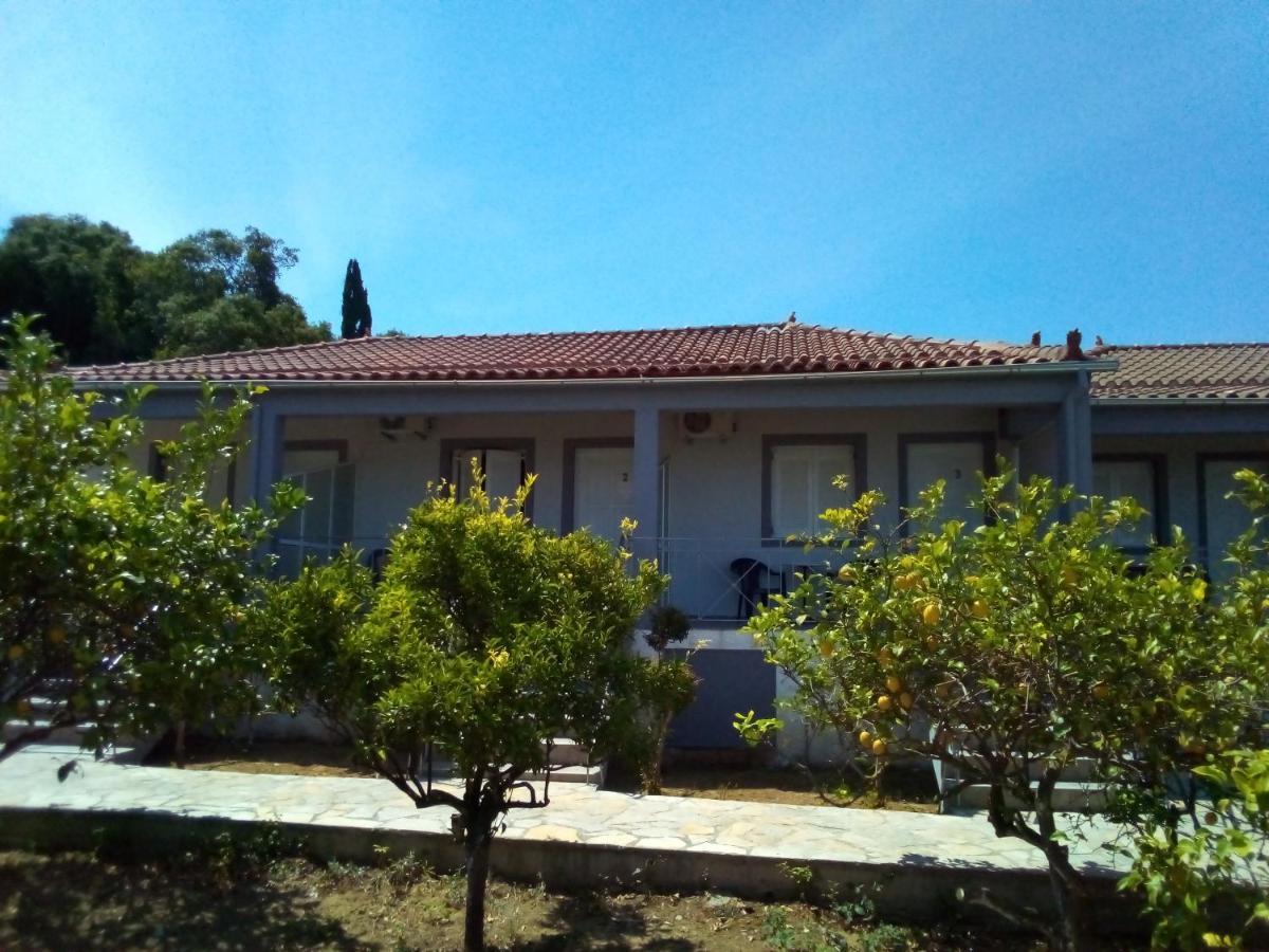 Panorama Rooms Kastro-Kyllini Buitenkant foto